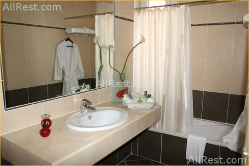 Hotel Massena 18